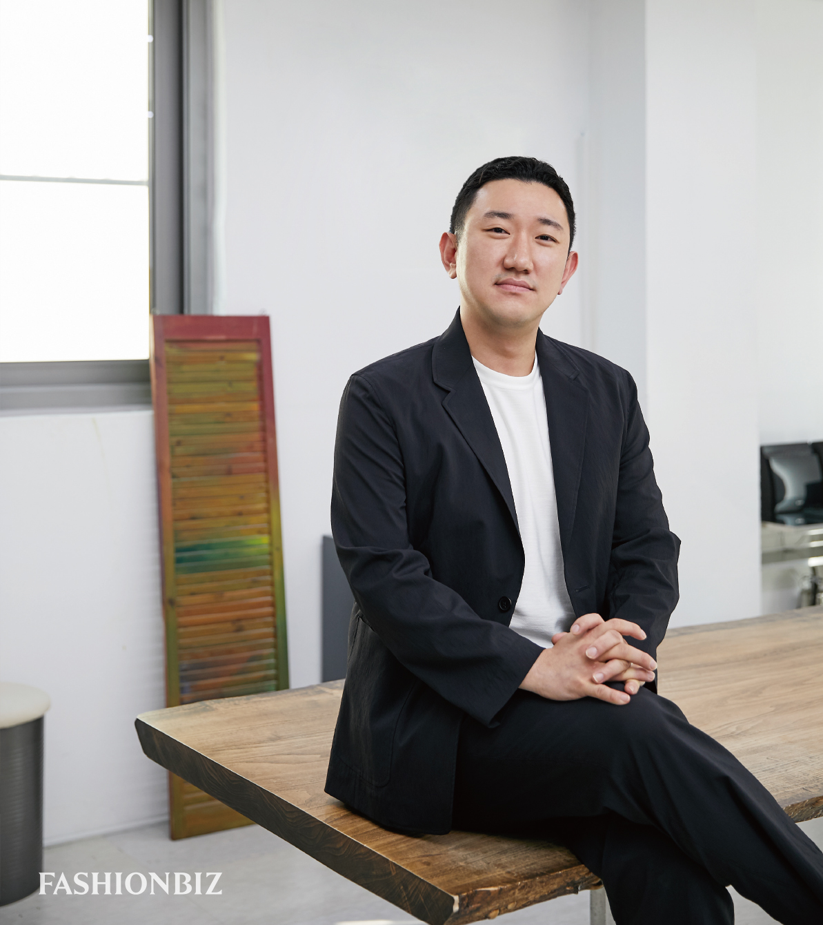 [클로즈업] 위인혁 와이에스콜렉션 대표 '샤틴 · 헌치' 투톱 전략 가동  232-Image